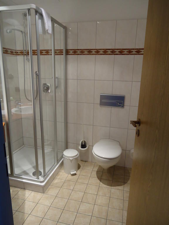 Marc5 Hotel Cadenberge Room photo